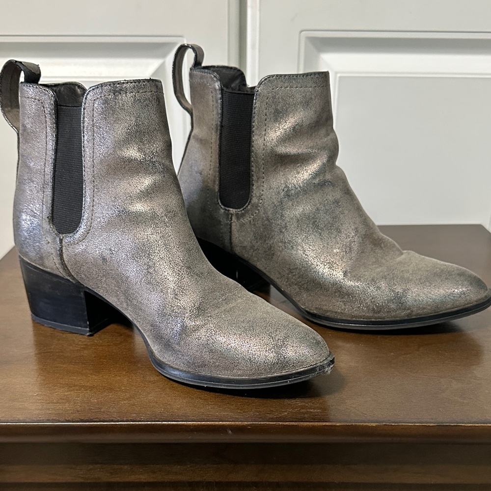 American Eagle Metallic Ankle Boots
